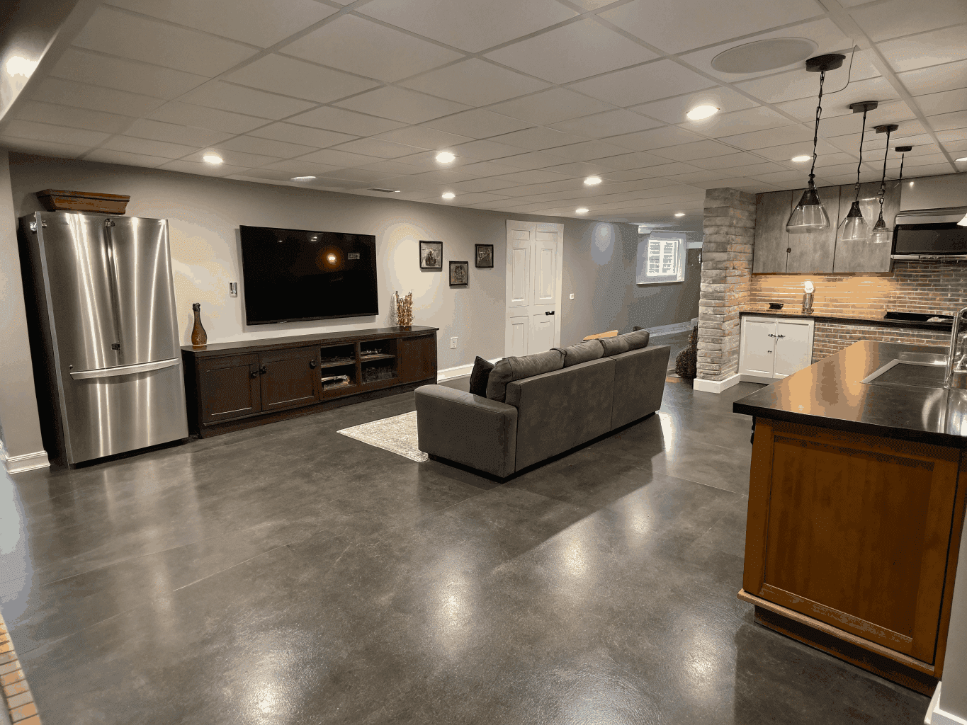 Luxury finished recreational basement Durham Region