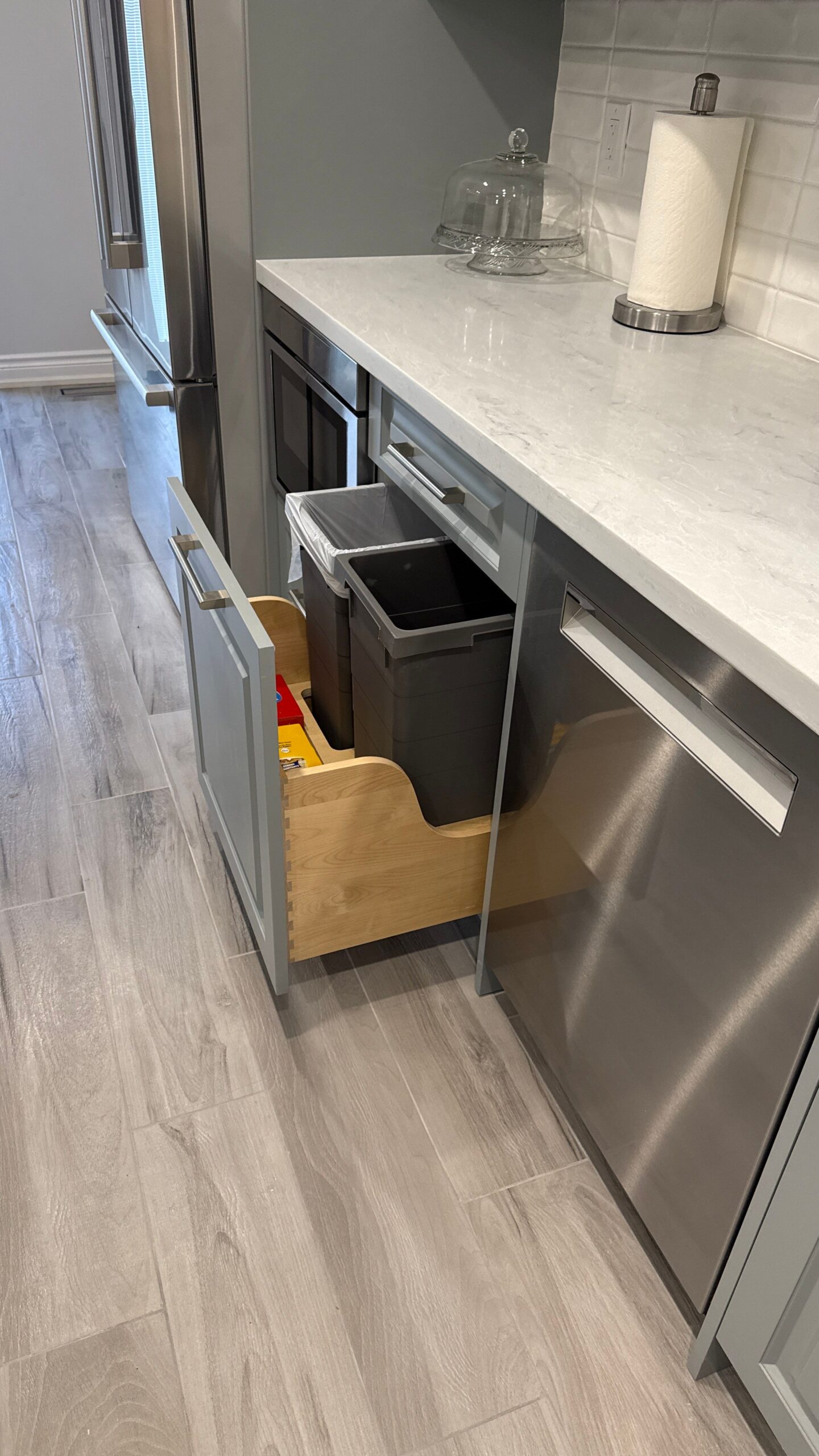 Finished kitchen detail, view 25