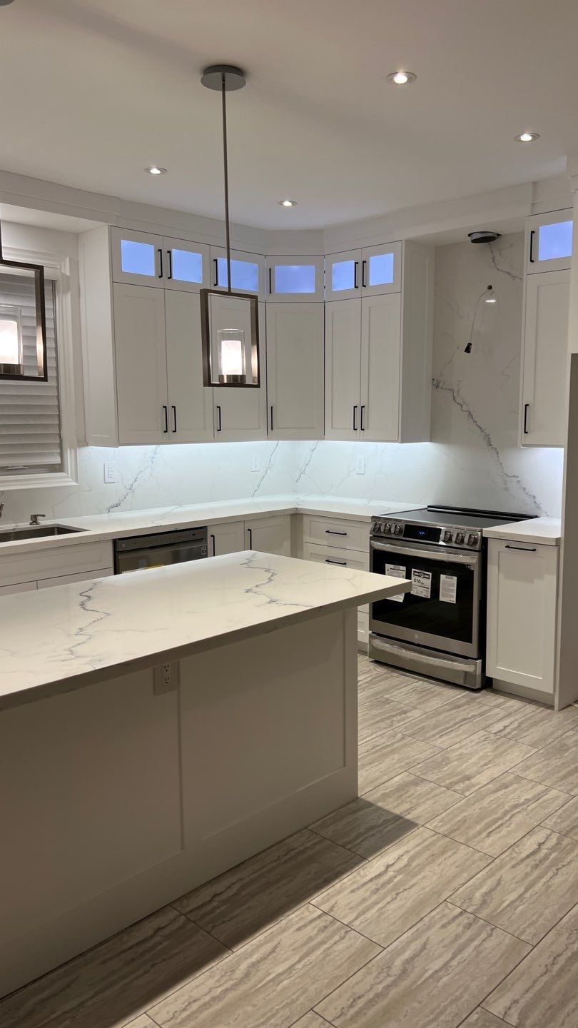 Custom cabinetry and island in a Durham Region kitchen