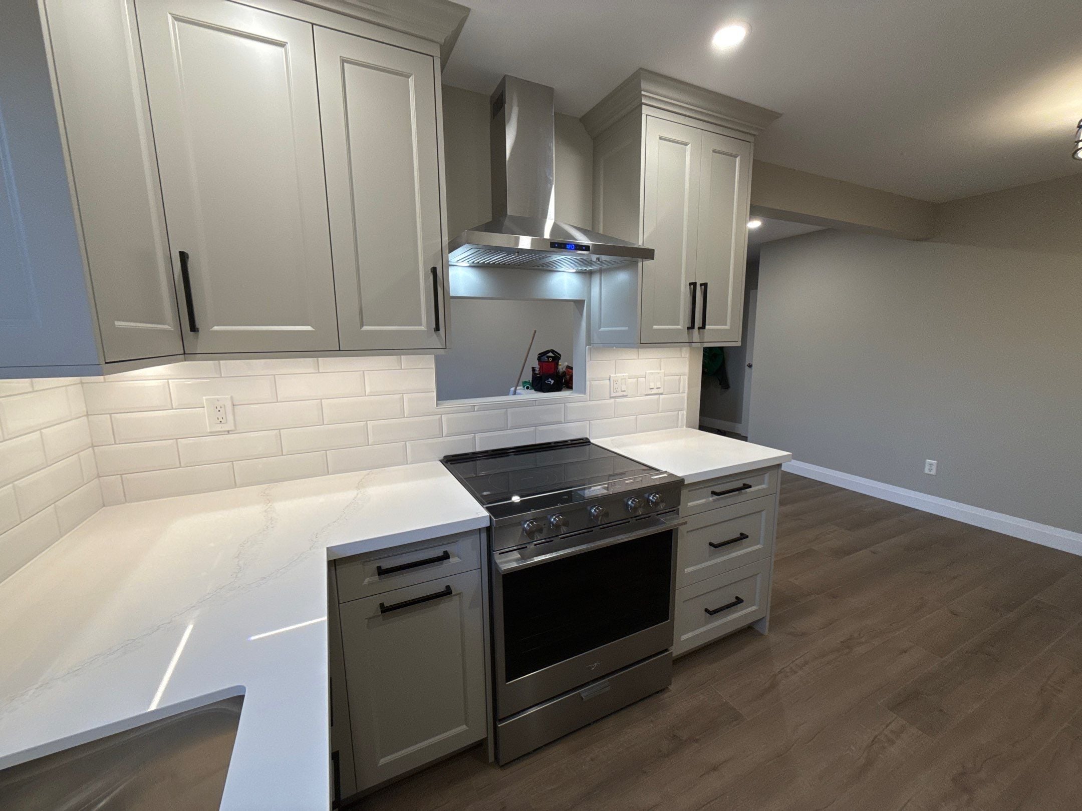 Finished Oshawa condo, view 3